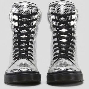 Dr. Martens Mix PC HI Snake Embossed Silver
